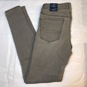 AEO Grey Jeggings (BRAND NEW)